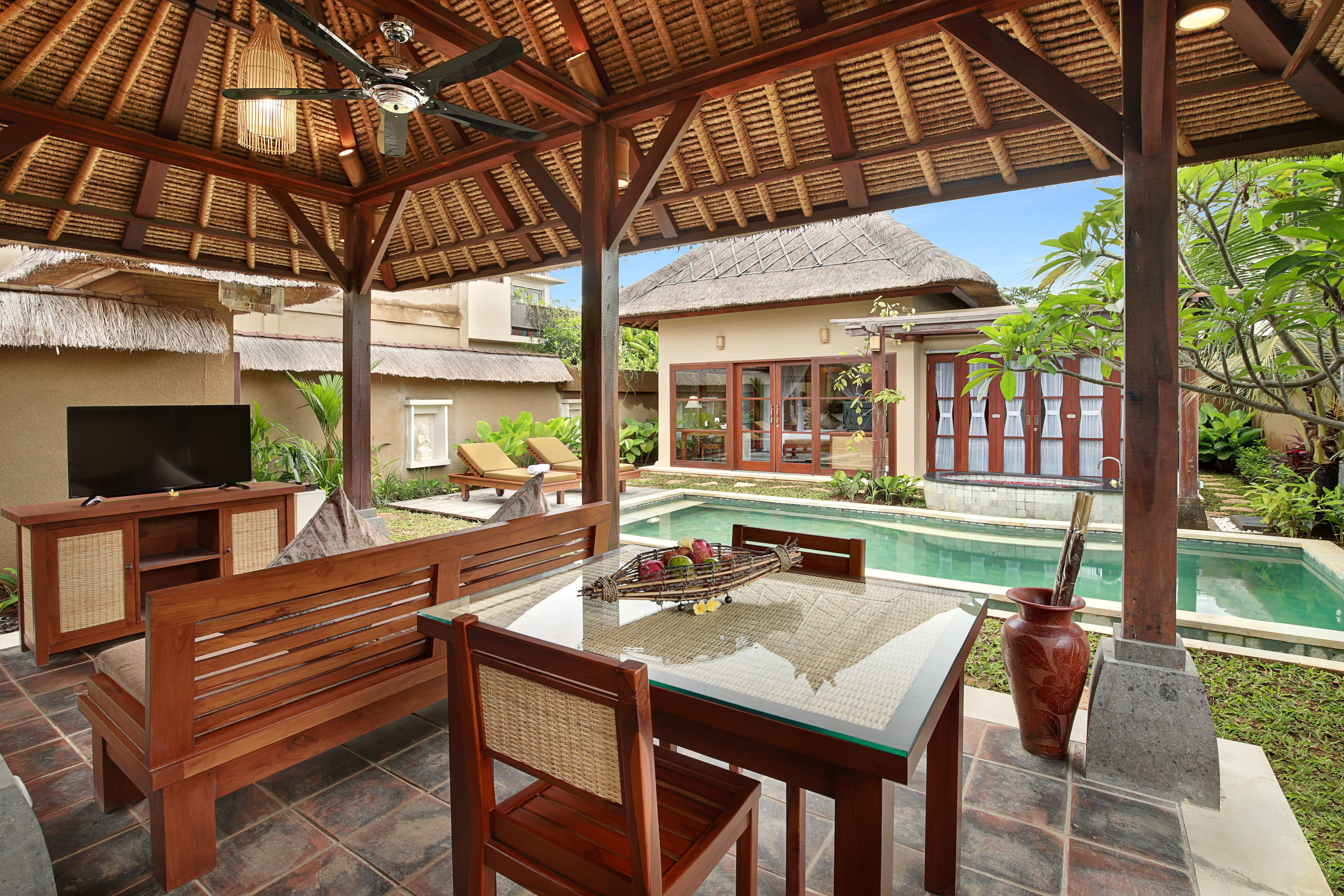 อูบุด นยูห์ บาหลี รีสอร์ต แอนด์ สปา Hotel ภายนอก รูปภาพ A villa at the resort