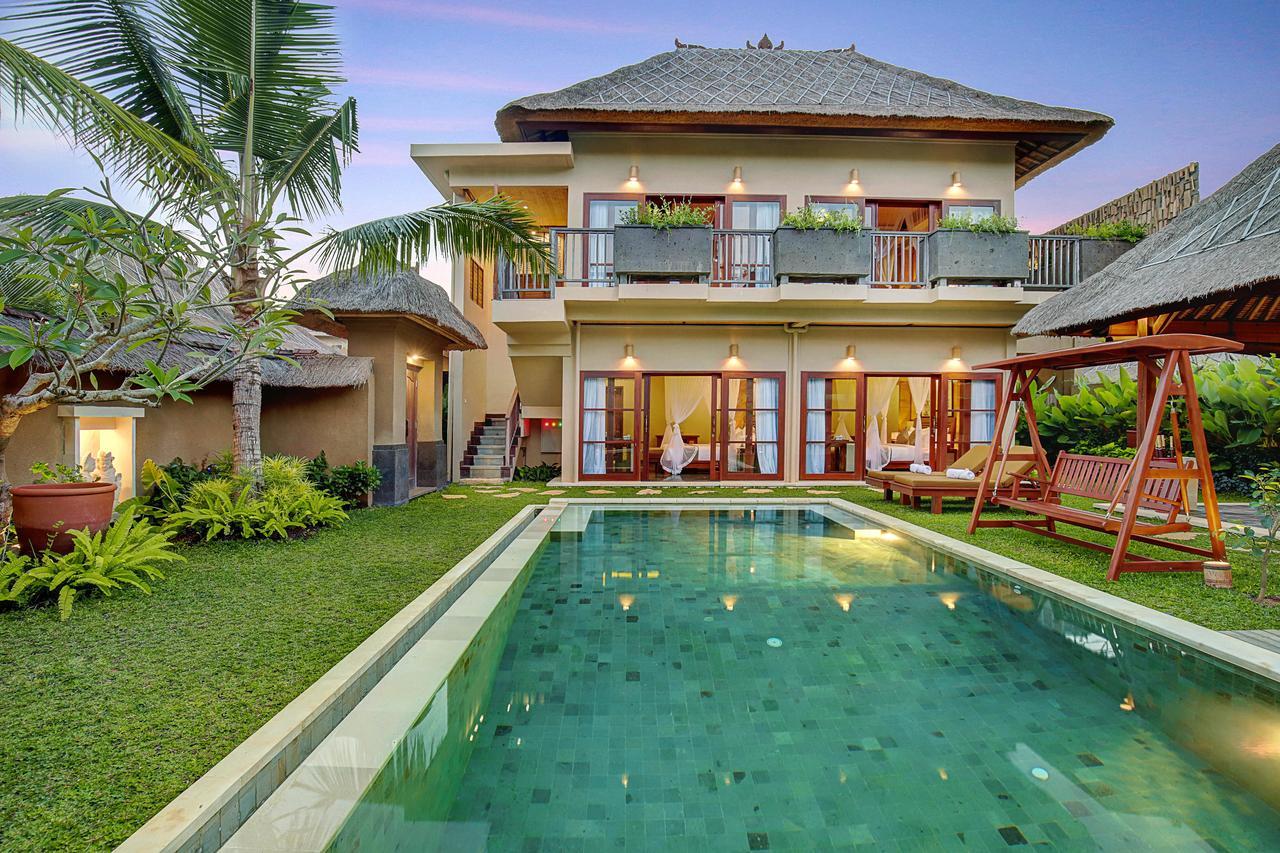 อูบุด นยูห์ บาหลี รีสอร์ต แอนด์ สปา Hotel ภายนอก รูปภาพ A villa in Phuket, Thailand